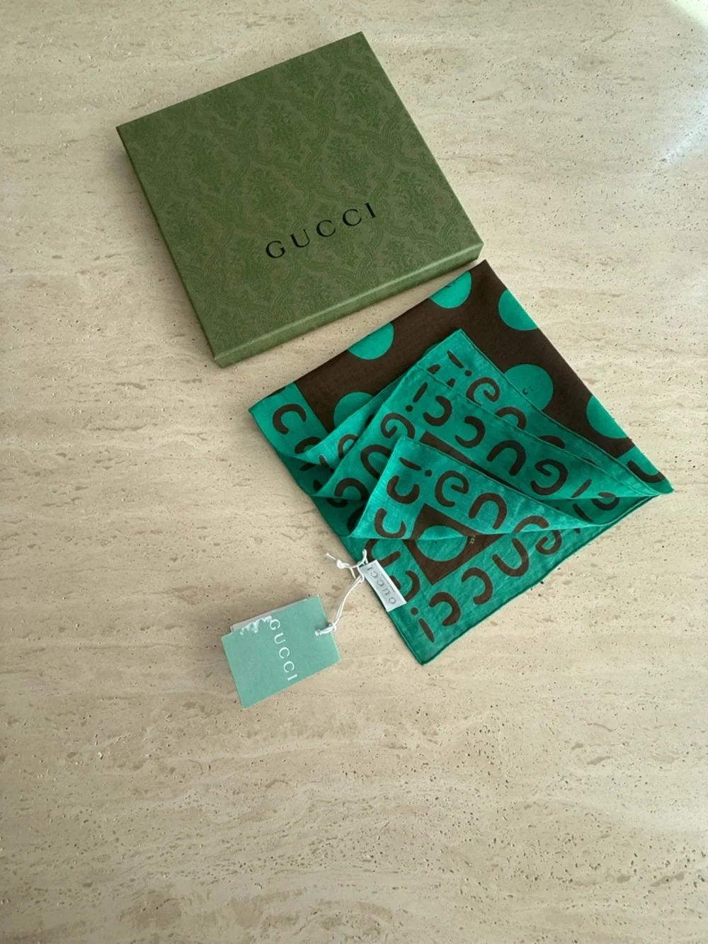 NWT GUCCI Cotton Scarf /Bandana Green & Brown Smiley Face Print Logo Square